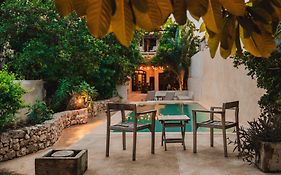 Casa De Cortes
